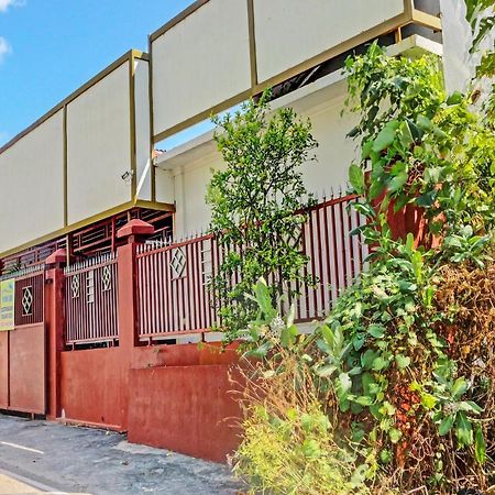 Oyo 91416 Puri 88 Homestay Kupang  Ngoại thất bức ảnh