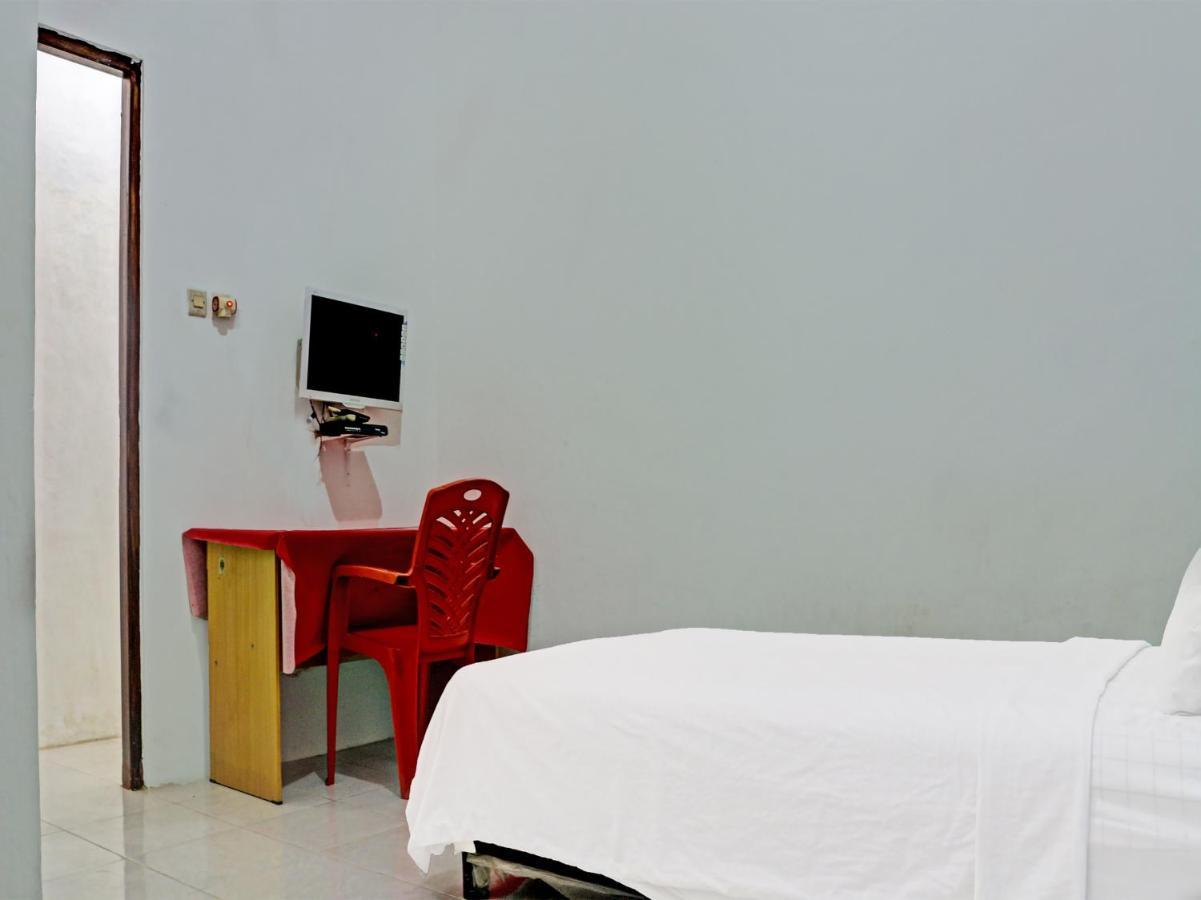 Oyo 91416 Puri 88 Homestay Kupang  Ngoại thất bức ảnh